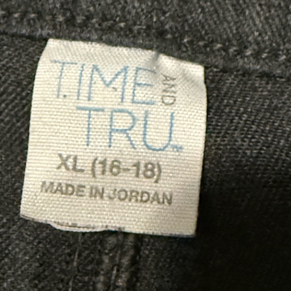 Time and Tru Women's Charcoal Jeggings - Picture 4 of 4